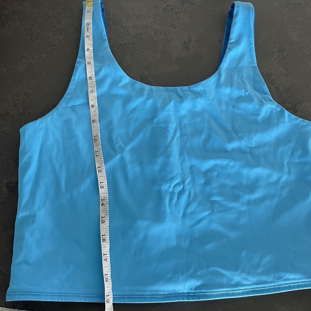 NEW Lilly Pulitzer Barton Blue Reversible Active Tank UPF 50+, Women’s Size XL - Picture 10 of 10